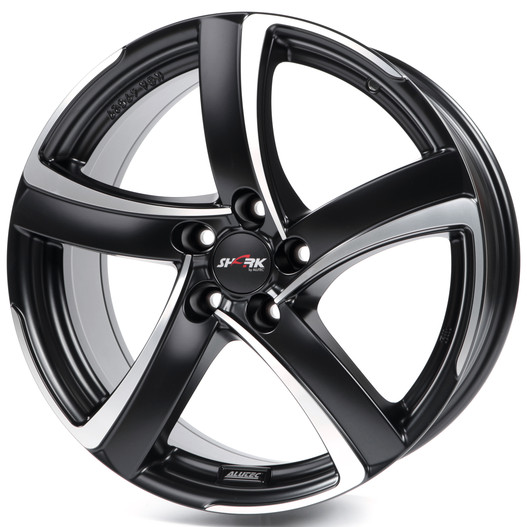 Диски Alutec Shark 8x18 5x114,3 ET35 ЦО70,1 Цвет Racing Black Front Polished