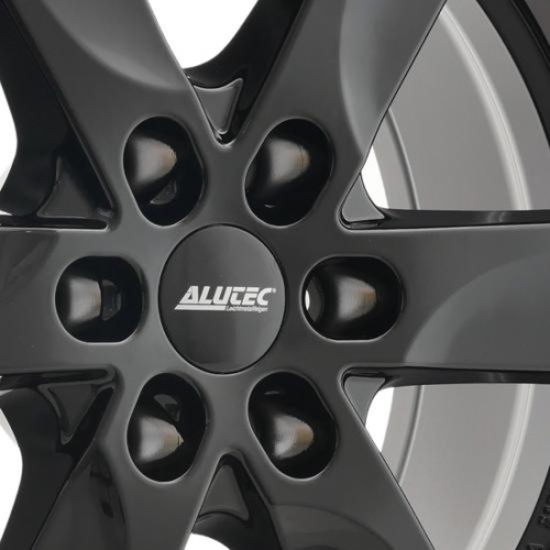 Легкосплавные диски Alutec Dynamite6 8.5x18 6*139.7 ET40 Dia67.1 Diamond Black