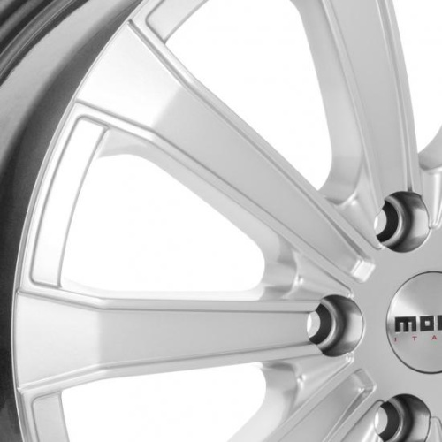 Легкосплавные диски Momo Europe 7x16 5*114.3 ET45 Dia72.3 Hypersilver