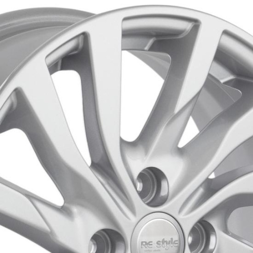 КиК  Renault Logan (КС882)  6,0\R15 4*100 ET40  d60,1  Сильвер  [74635]