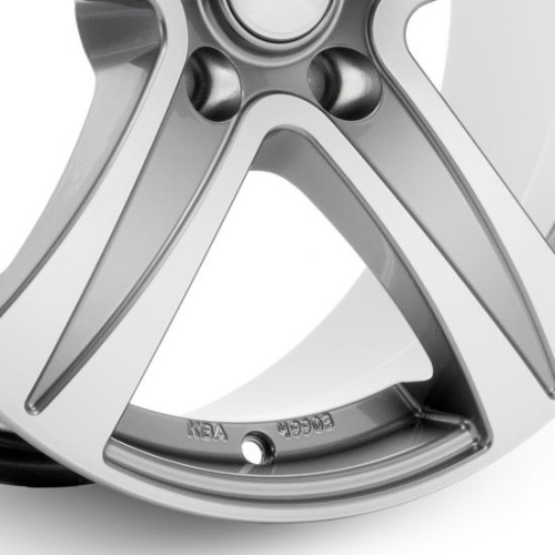 Легкосплавные диски СКАД Sakura 7.5x17 5*115 ET40 Dia70.2 Алмаз-грей